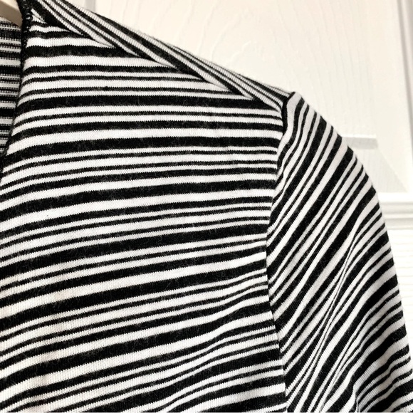 Black White Striped Knit Tie-Front Drape Front Long-Sleeve Bolero Shrug Jacket - Picture 5 of 7